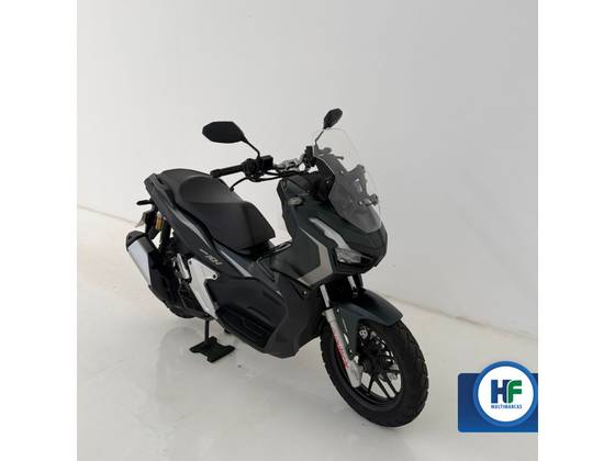 HONDA ADV 